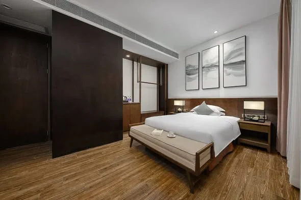 【北上快閃】深圳山海朗華酒店低至 $264/晚起✨ 立即預訂👉https://hk.trip.com/w/WBFFZzovXW2 - 週末想北上食玩買?