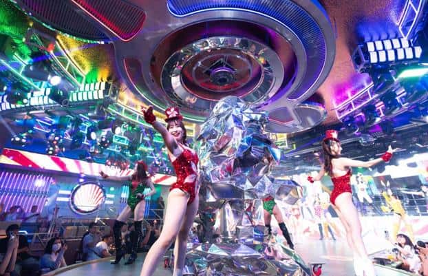 KKday 沖繩 Churasun6 表演門票:那霸松山夜生活新地標