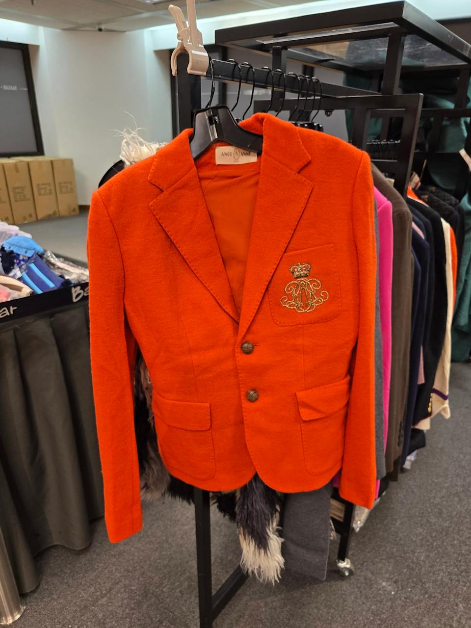 Harbour City Bazaar 折扣服飾展示區