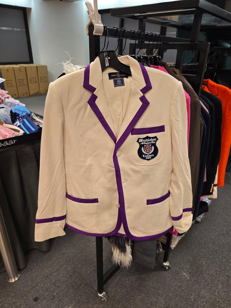 海港城展銷集 ANG I ANNO 男裝及女裝服飾