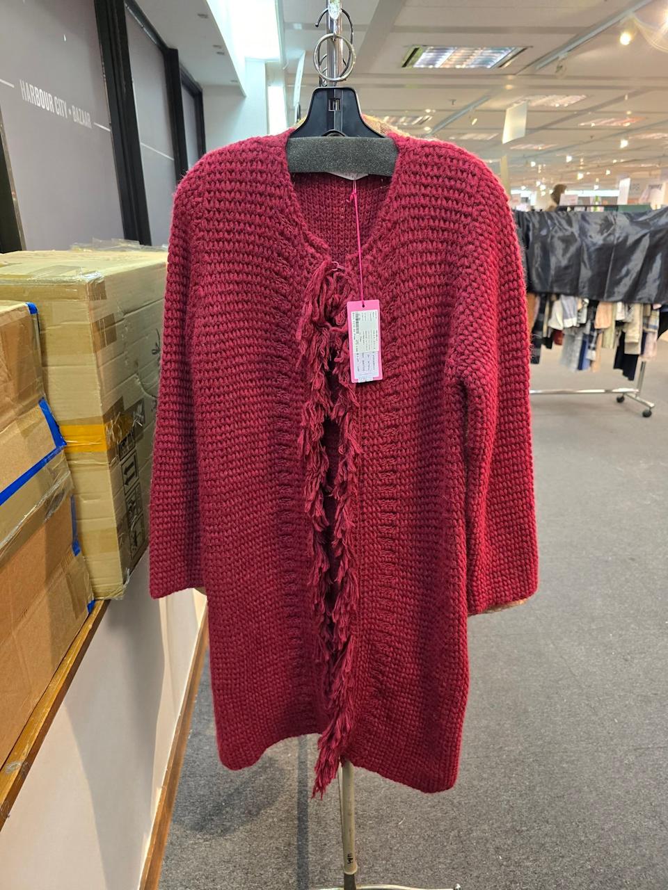 海港城展銷集多款冬季及新年服飾選擇