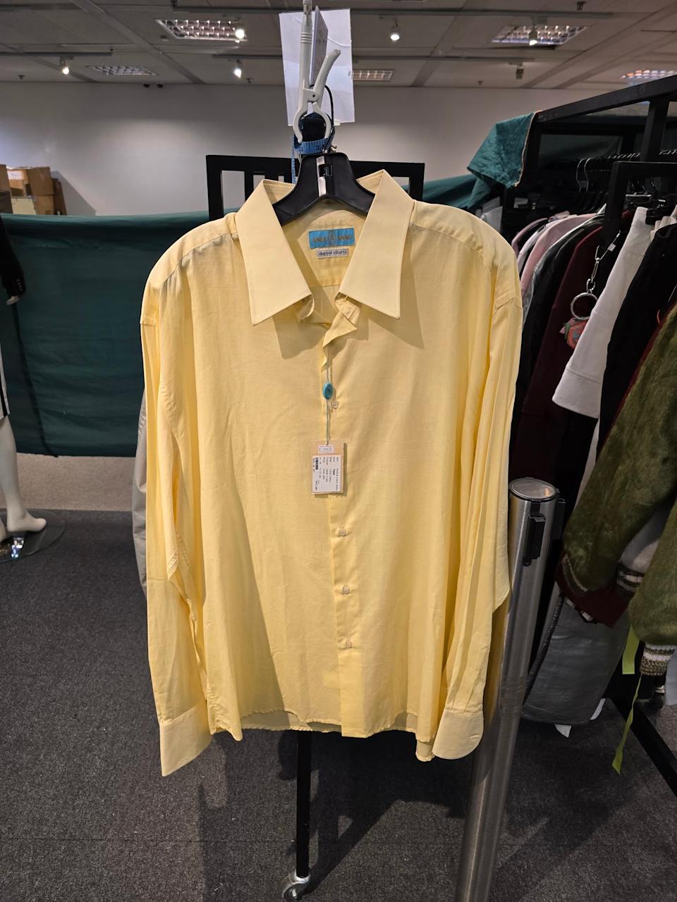 海港城賀年迎春特賣男士休閒褲及上衣