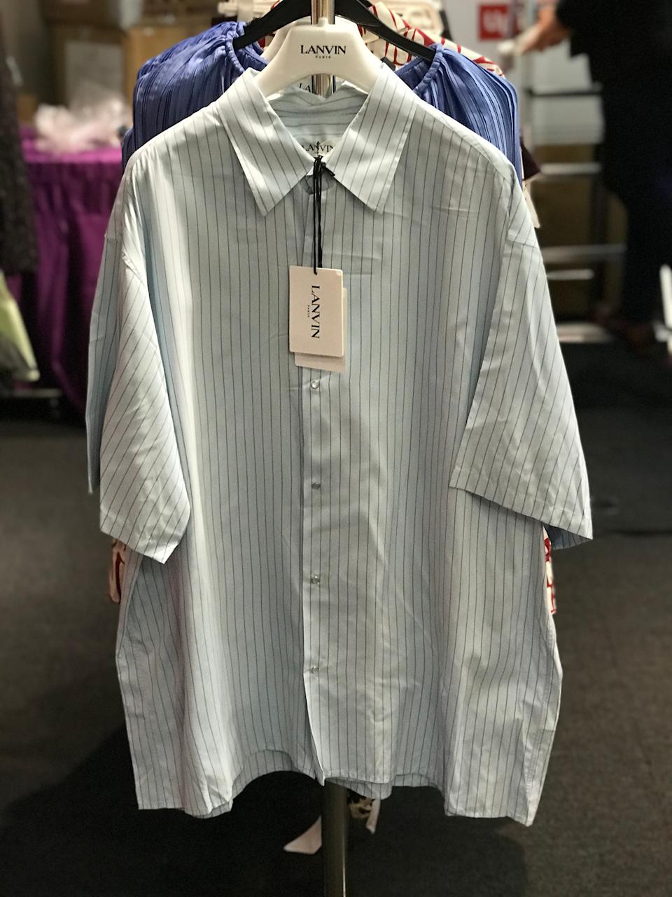 時尚服飾展位近景