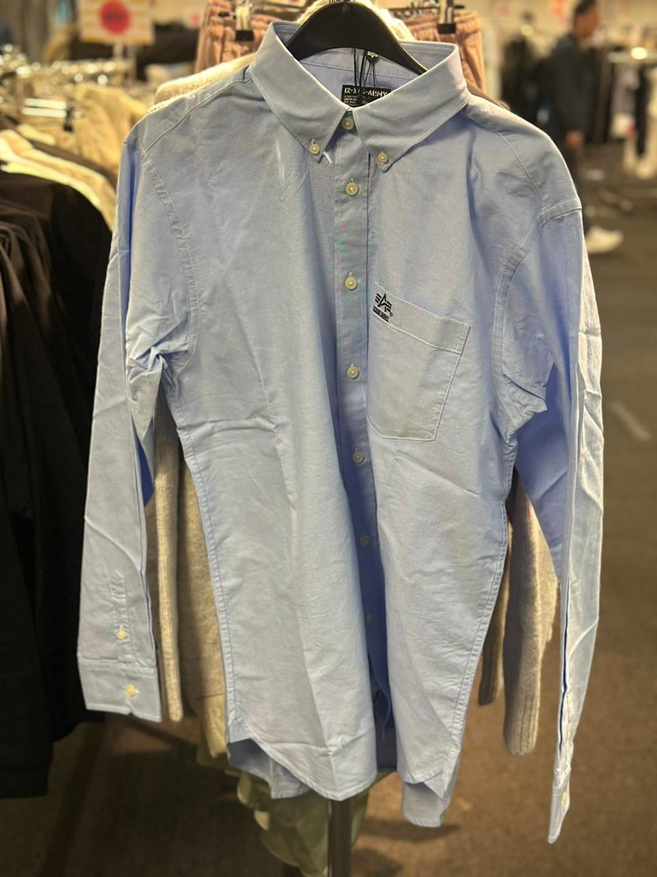 i.t Bazaar Sale 場內貨品近照